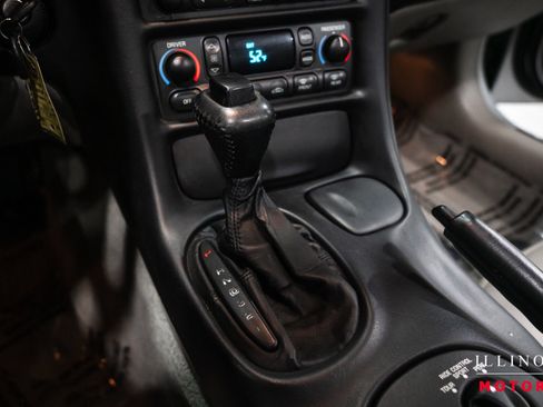 Used 1999 Chevrolet Corvette Convertible w/ Memory Pkg image 24