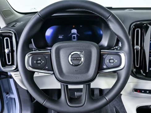 New 2026 Volvo XC40 B5 Plus w/ Protection Package Premier AWD/4WD image 8