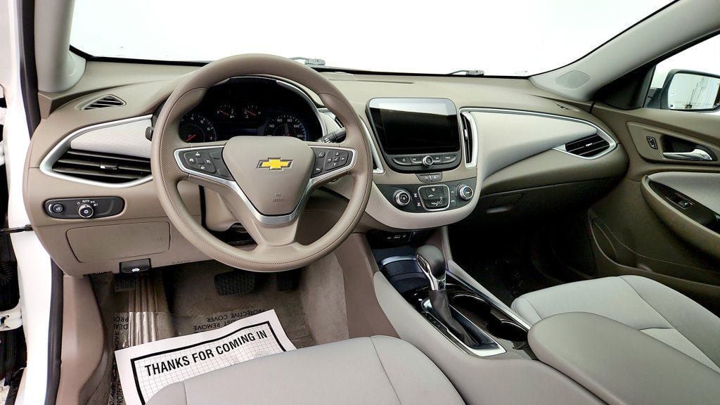 Used 2022 Chevrolet Malibu LS w/ Driver Confidence Package FWD image 12