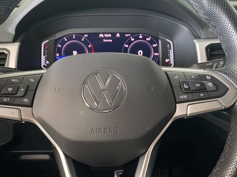 Used 2022 Volkswagen Atlas SEL Premium AWD/4WD image 16