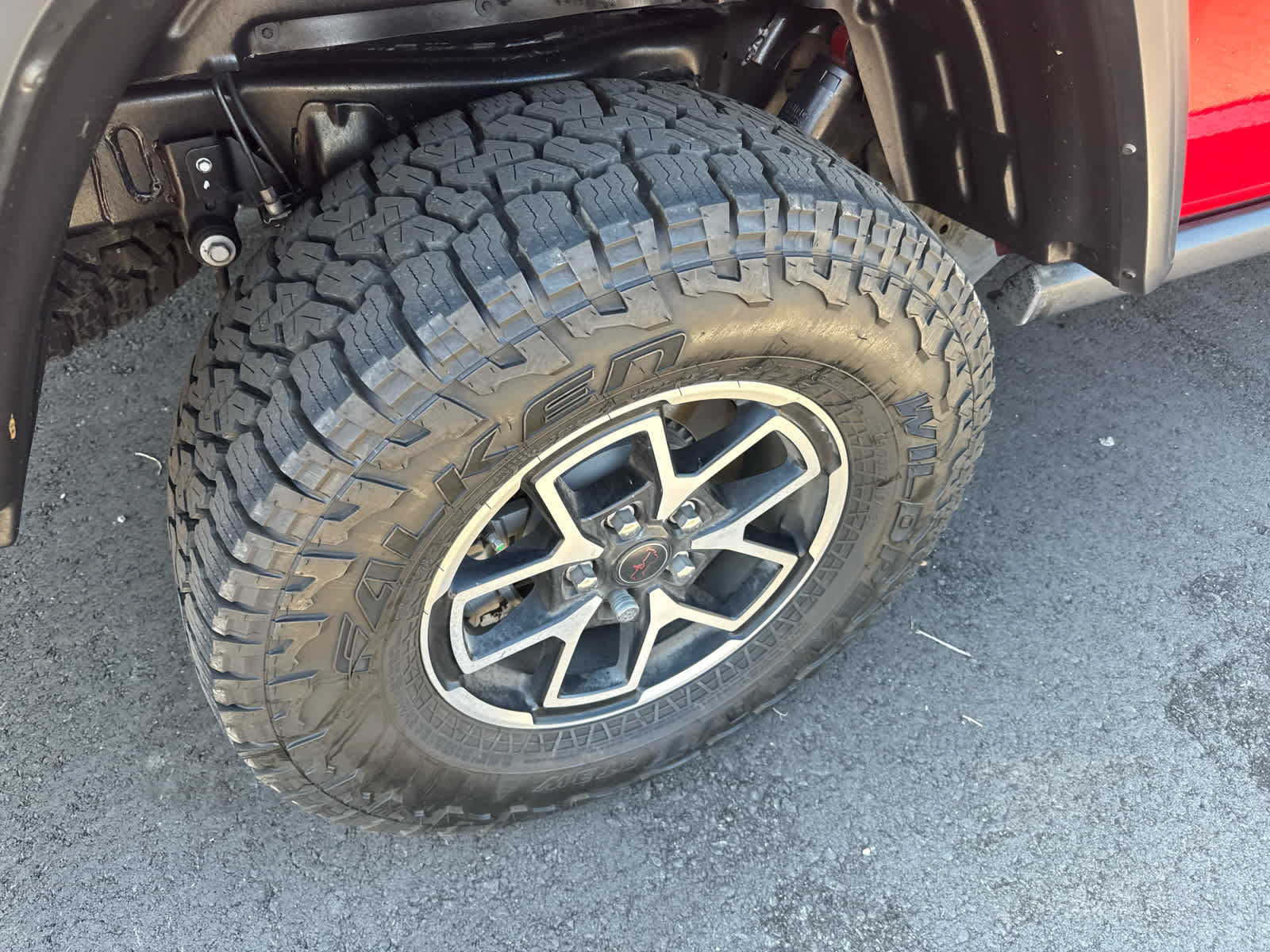 Used 2024 Jeep Gladiator Rubicon w/ Safety Group AWD/4WD image 6