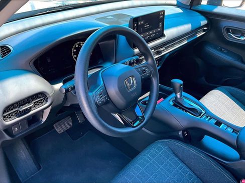 Used 2026 Honda HR-V LX image 18