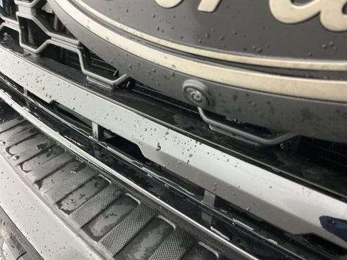 Used 2025 Ford F350 Lariat w/ Black Appearance Package image 11