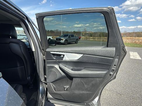 Used 2023 Acura MDX SH-AWD image 17