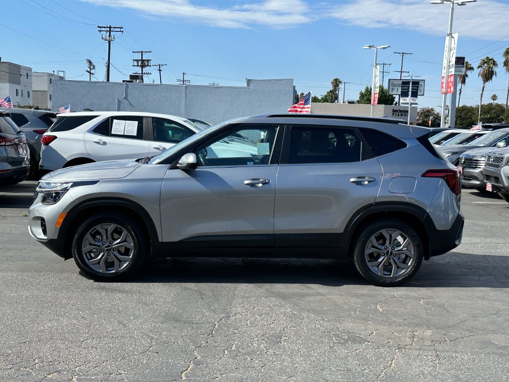Used 2024 Kia Seltos S FWD image 3