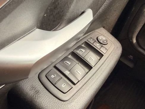 Used 2024 RAM 1500 Big Horn AWD/4WD image 24