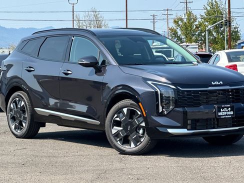New 2026 Kia Sportage SX AWD/4WD image 2