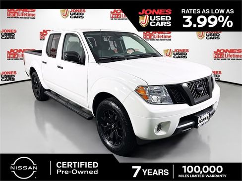 Certified 2020 Nissan Frontier SV w/ Midnight Edition Floor Mats image 1