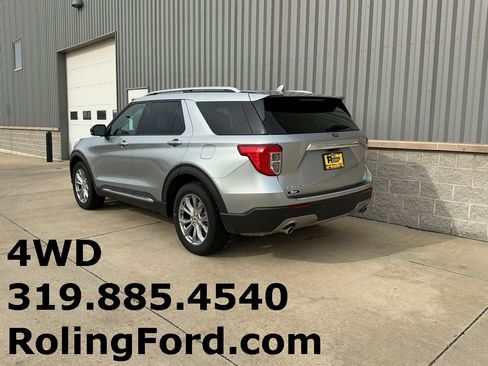 Used 2020 Ford Explorer Limited image 3