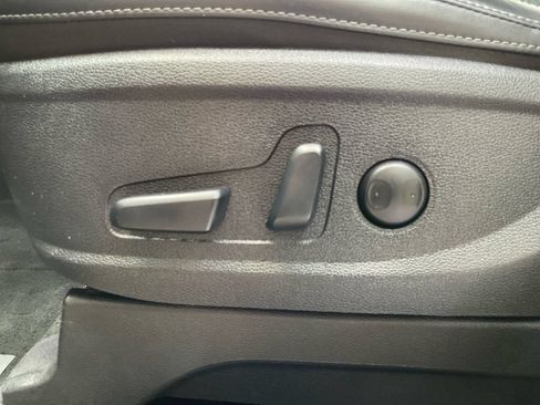Used 2021 Kia Telluride S FWD image 35