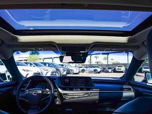 Used 2019 Lexus ES 350 w/ Premium Package image 19