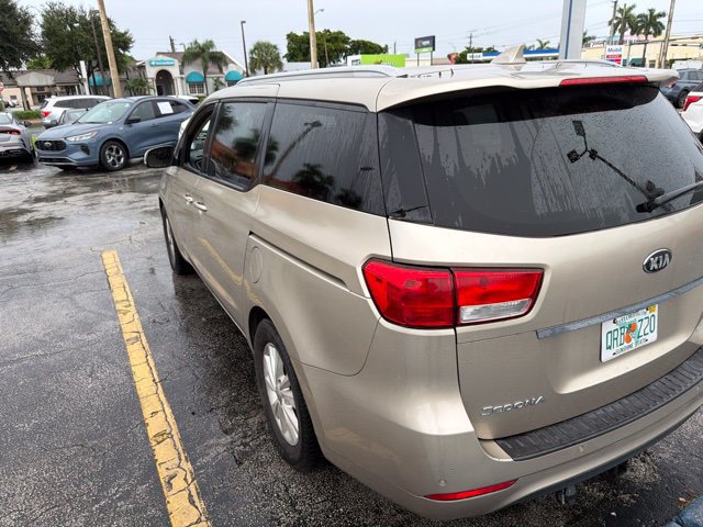 Used 2015 Kia Sedona LX FWD image 6