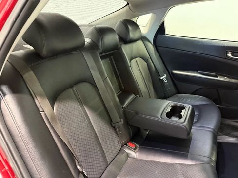 Used 2020 Kia Optima SE image 31