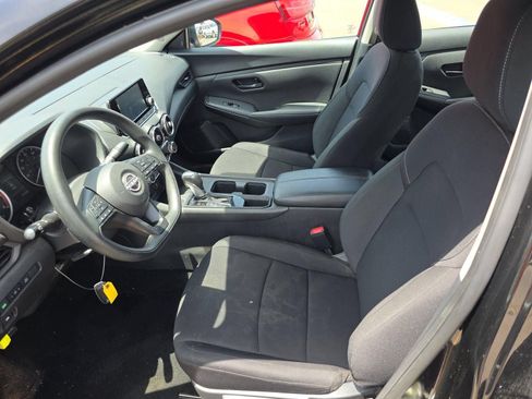 Used 2025 Nissan Sentra S FWD image 4