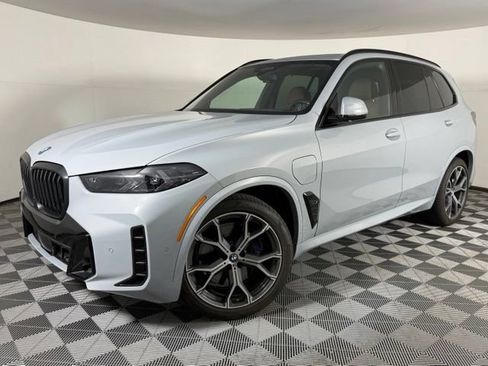 Used 2024 BMW X5 xDrive50e w/ Executive Package AWD/4WD image 1
