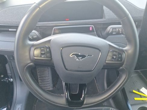 Certified 2023 Ford Mustang Mach-E Premium image 9