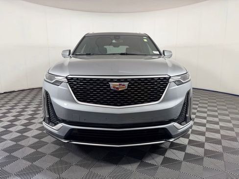 Used 2024 Cadillac XT6 Premium Luxury AWD/4WD image 11