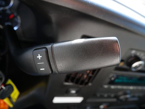 Used 2019 GMC Savana 3500 LS w/ Cold Climate Package image 24