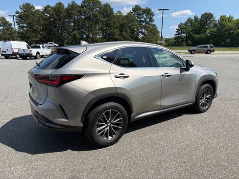 Used 2025 Lexus NX 350 AWD w/ Accessory Package (Z2) image 9