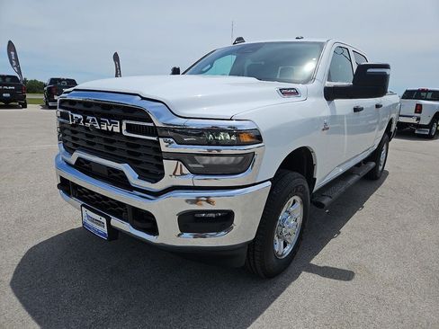 New 2026 RAM 2500 Tradesman AWD/4WD image 1