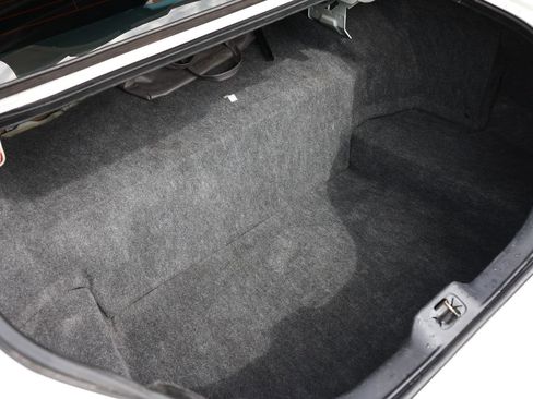 Used 1999 Lincoln Town Car Executive image 27