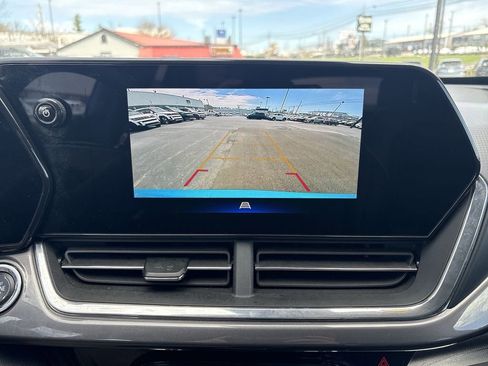 Used 2025 Chevrolet Trax ACTIV w/ Driver Confidence Package FWD image 21