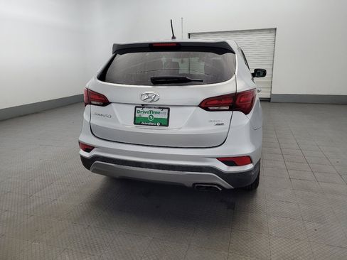 Used 2018 Hyundai Santa Fe Sport image 7