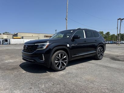 New 2026 Volkswagen Atlas SEL Premium R-Line