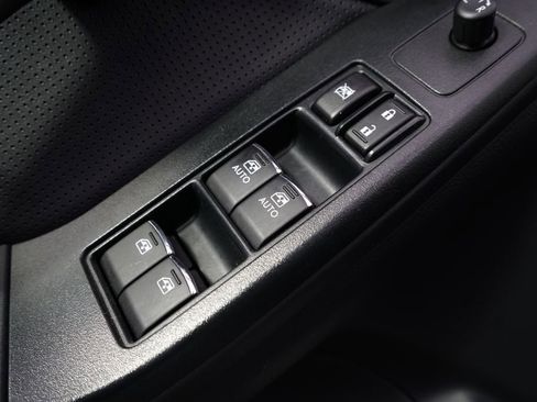 Used 2017 Subaru Forester 2.5i Limited AWD/4WD image 23