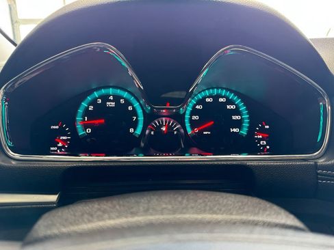 Used 2015 Chevrolet Traverse LT w/ Style and Technology Package image 29