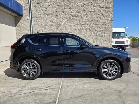 Used 2025 MAZDA CX-5 Signature image 6