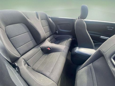 Used 2017 Ford Mustang Convertible w/ Equipment Group 051A image 17