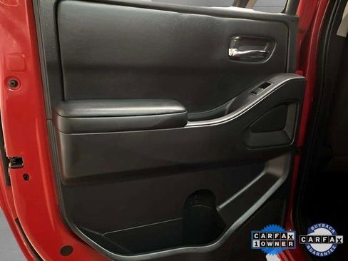 Used 2025 Nissan Frontier SV image 58