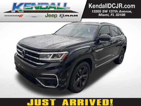 Used 2020 Volkswagen Atlas Cross Sport SE w/ Towing Package image 1