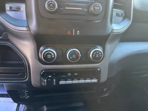 Used 2019 RAM 3500 Tradesman w/ Chrome Appearance Group image 20