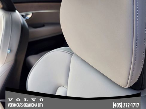 New 2026 Volvo XC90 B6 Plus w/ Protection Package Premier image 14