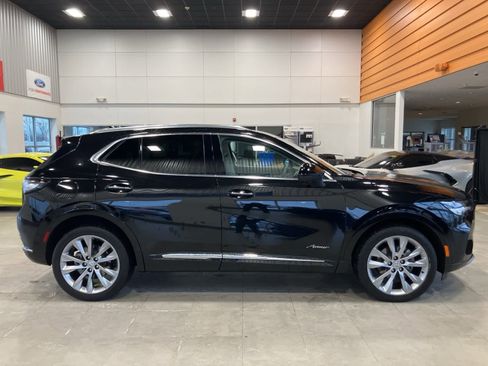 Used 2023 Buick Envision Avenir image 4