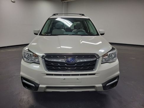 Used 2018 Subaru Forester 2.5i Premium w/ All-Weather Package image 2