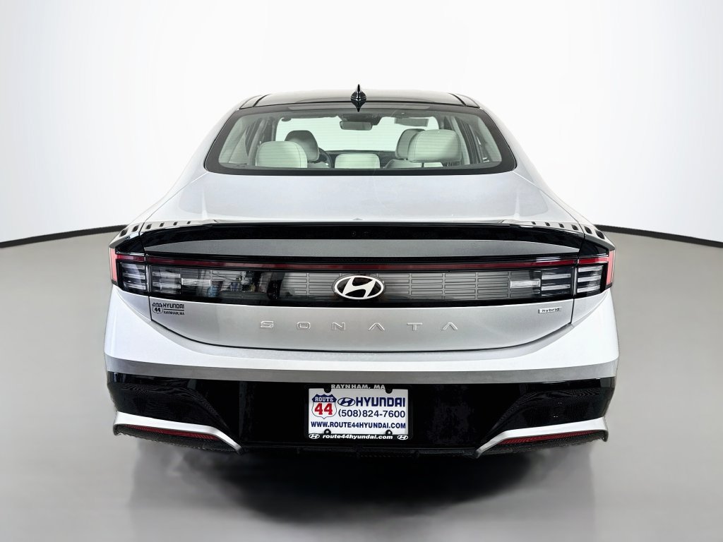 New 2026 Hyundai Sonata SEL FWD image 7