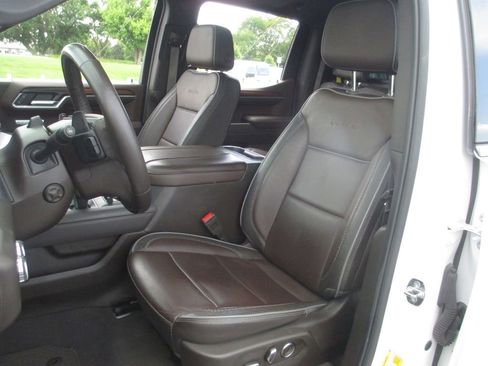Used 2024 GMC Sierra 1500 Denali AWD/4WD image 25