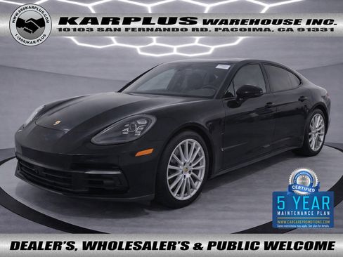 Used 2018 Porsche Panamera 4 image 1