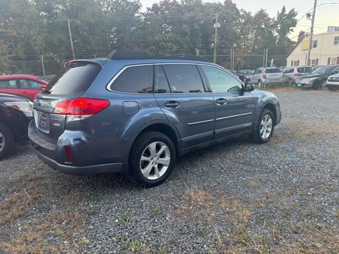 Used 2013 Subaru Outback 2.5i Premium image 5