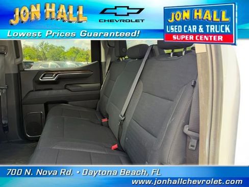 Used 2024 Chevrolet Silverado 1500 LT Trail Boss image 18