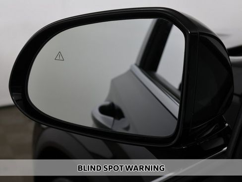 Used 2023 Hyundai Santa Fe SEL w/ Cargo Package image 5