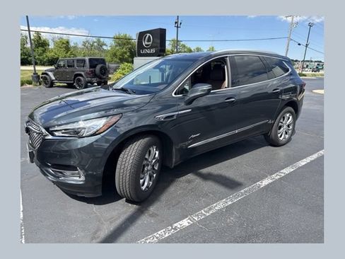 Used 2018 Buick Enclave Avenir w/ Avenir Technology Package AWD/4WD image 1