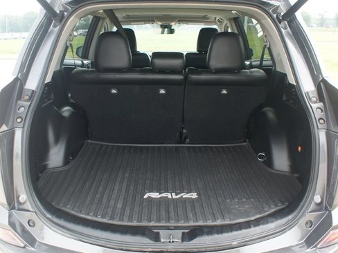 Used 2017 Toyota RAV4 Platinum w/ All Weather Liner Package AWD/4WD image 18