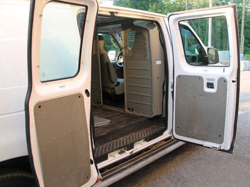 Used 2013 Ford E-250 and Econoline 250 w/ PWR Group RWD image 20