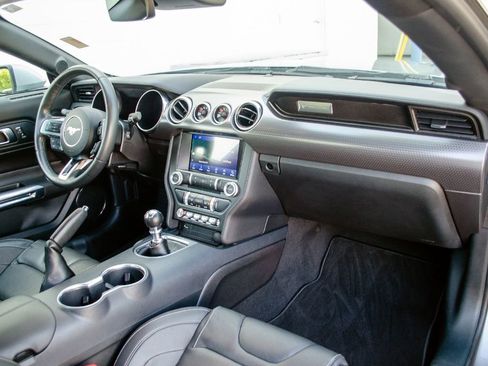 Used 2021 Ford Mustang GT RWD image 30