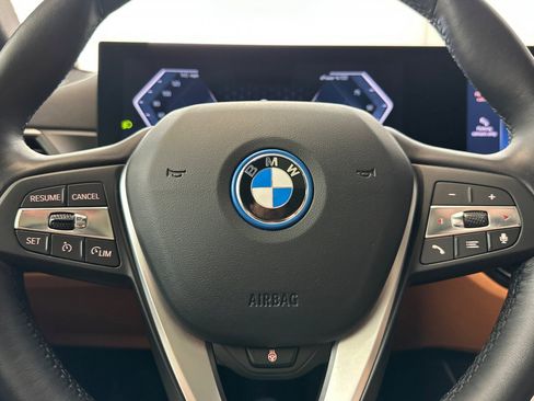 Used 2023 BMW i4 eDrive35 w/ Premium Package RWD image 10