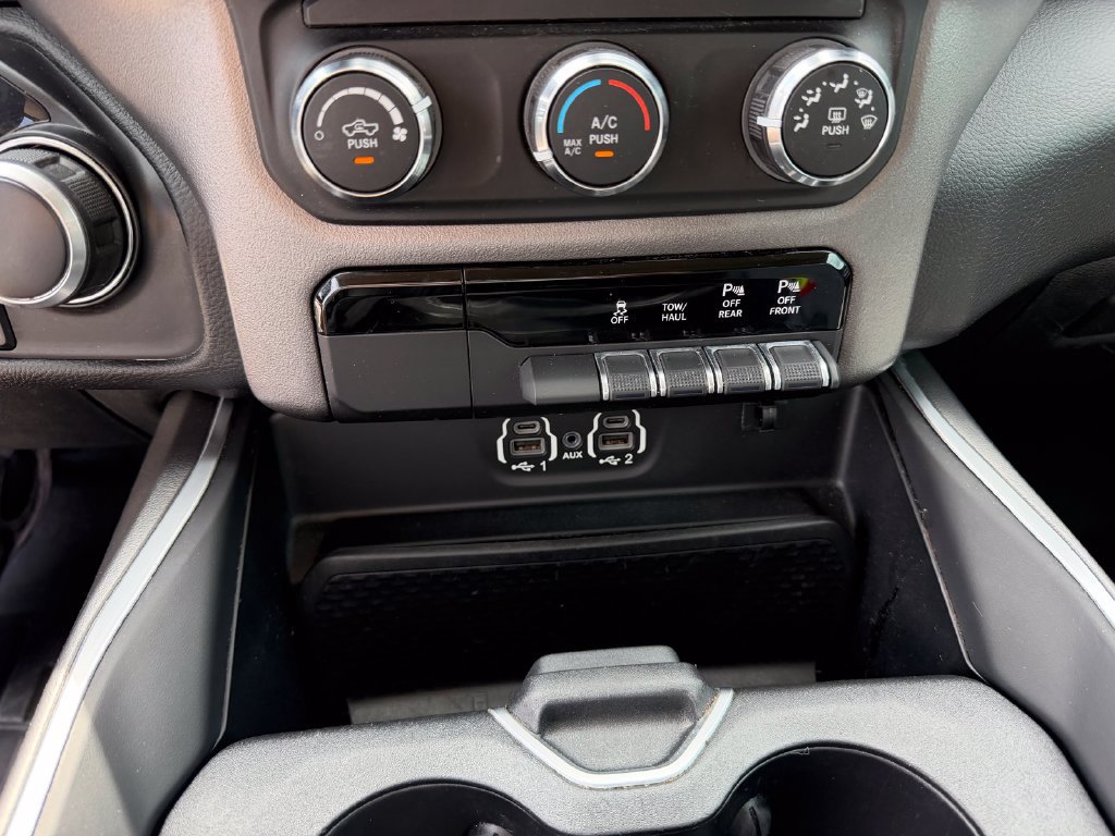 Used 2020 RAM 1500 Lone Star AWD/4WD image 14